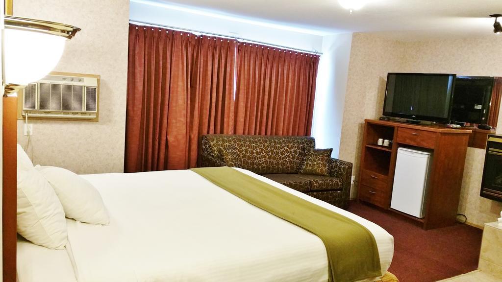 Alpine Motel Kamloops Extérieur photo