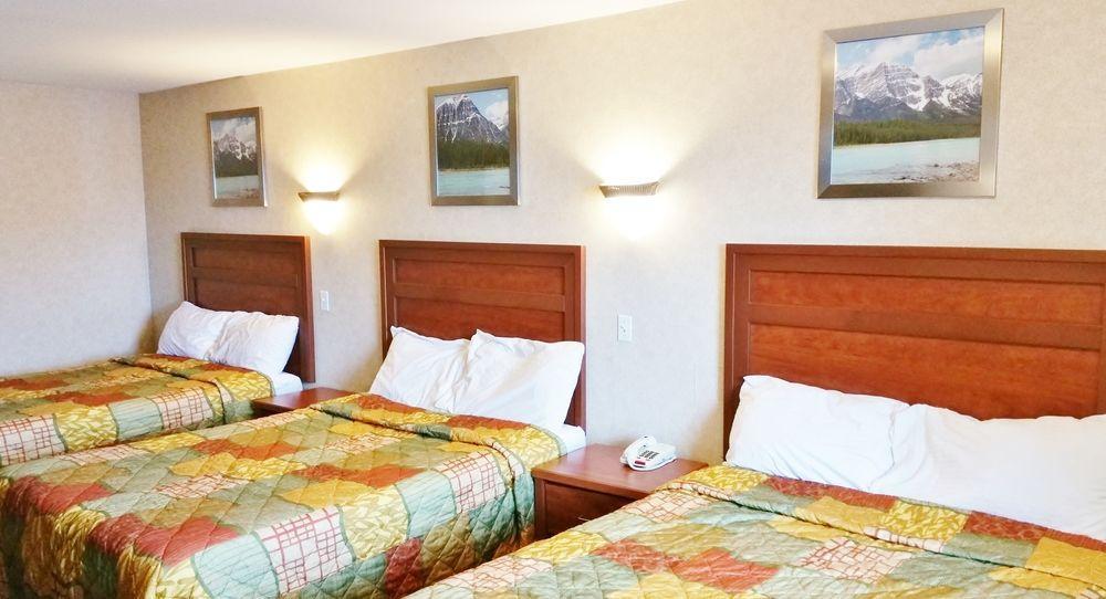 Alpine Motel Kamloops Extérieur photo