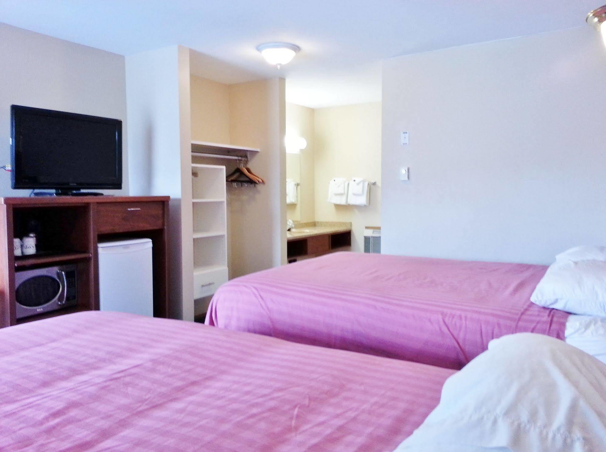 Alpine Motel Kamloops Extérieur photo