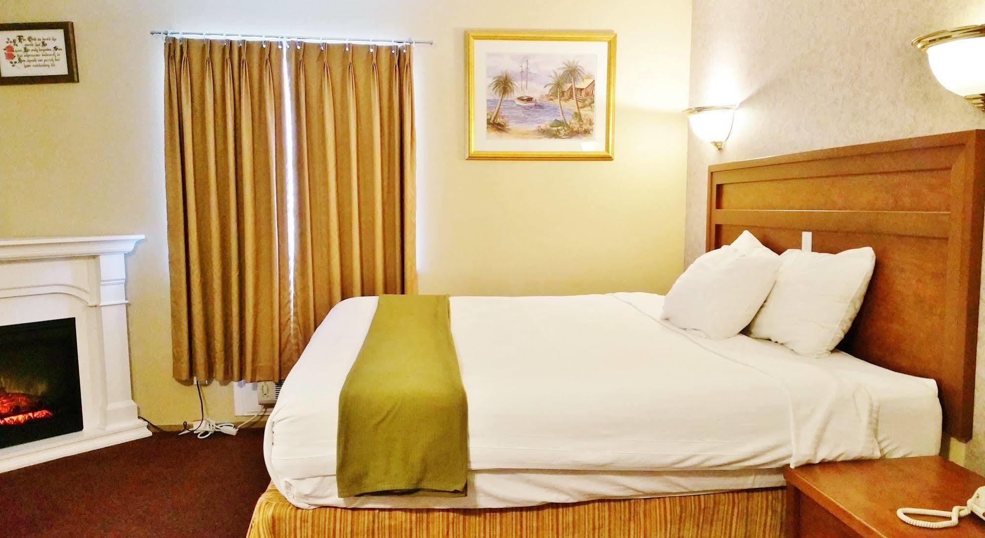 Alpine Motel Kamloops Extérieur photo