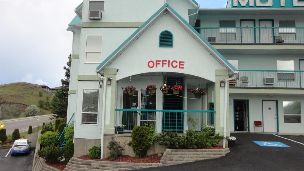 Alpine Motel Kamloops Extérieur photo